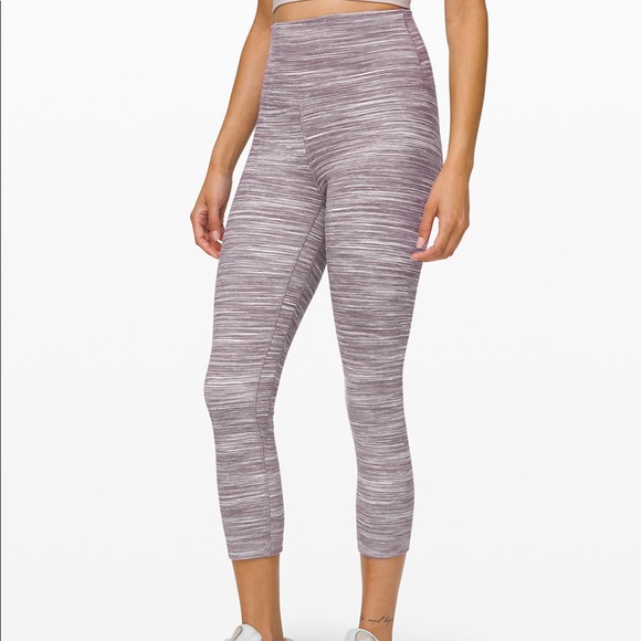 lululemon athletica Pants - 🔥Lulu Lemon🔥 Align Crop 21”